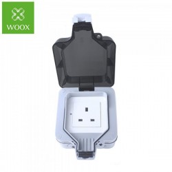 WOOX smart outdoor plug UK-R4051